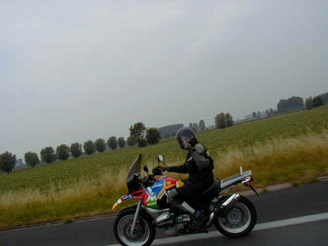 Martine's BMW R1100GS with S.African paint job (custom)